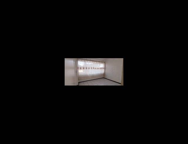 1 BEDROOM PROPERTY TO RENT IN FAIRVIEW